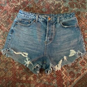 High waisted distressed shorts